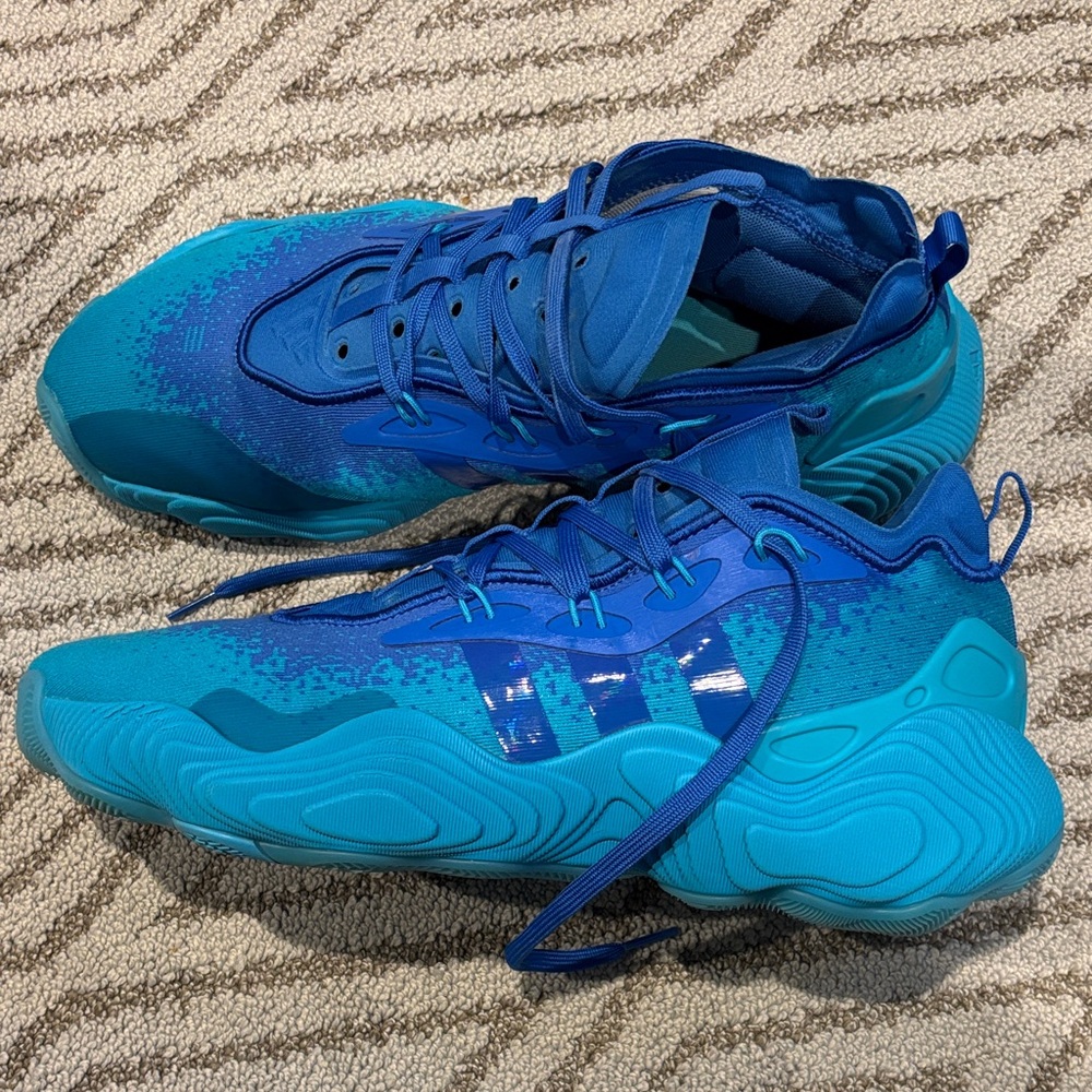 Adidas Vibrant Blue and Teal Sneakers - Picture 3 of 5